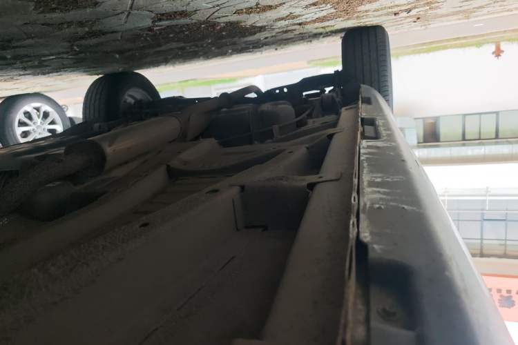 Used Geely Auto Vision X6 2016 1.3T CVT Flagship Model Chassis Front Right