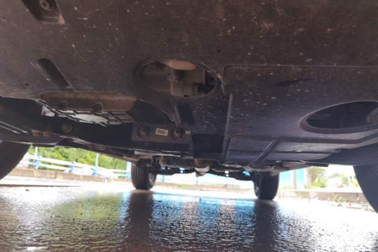 Used Geely Auto Vision X6 2016 1.3T CVT Flagship Model Chassis Front