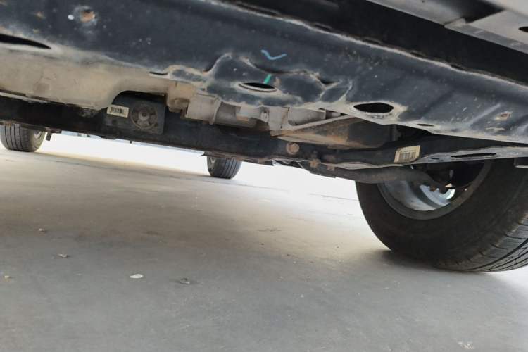Used Geely Auto Vision X6 2016 1.3T CVT Flagship Model Chassis Front