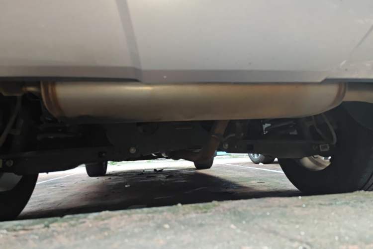 Used Geely Auto Vision X6 2016 1.3T CVT Flagship Model Chassis Rear
