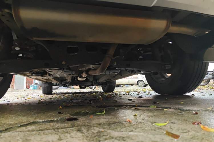 Used Geely Auto Vision X6 2016 1.3T CVT Flagship Model Chassis Rear