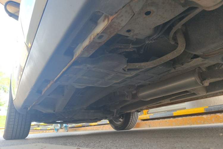 Used Geely Auto Vision X6 2016 1.3T CVT Flagship Model Chassis Rear Left