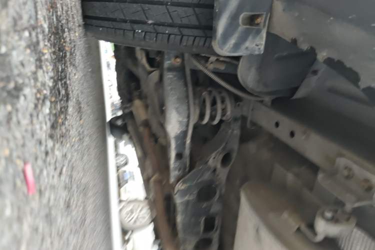 Used Geely Auto Vision X6 2016 1.8L Manual Luxury Model Chassis Rear Left