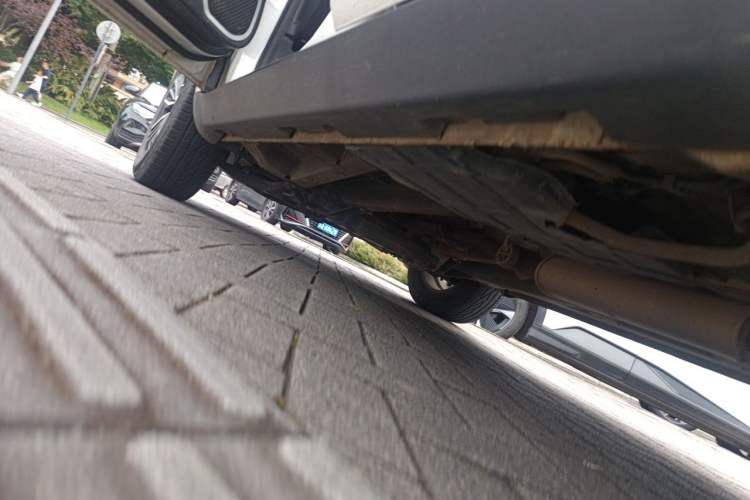 Used Geely Auto Vision X6 2016 1.3T CVT Flagship Model Chassis Rear Left