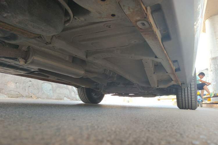 Used Geely Auto Vision X6 2016 1.3T CVT Flagship Model Chassis Rear Right
