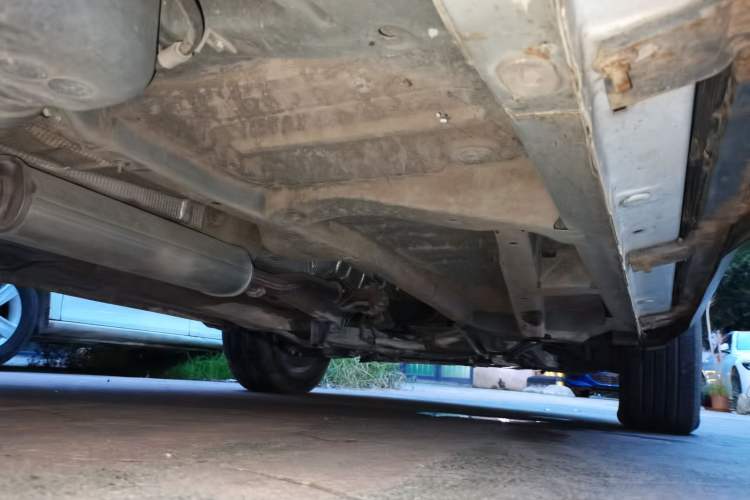 Used Geely Auto Vision X6 2016 1.8L Manual Luxury Model Chassis Rear Right