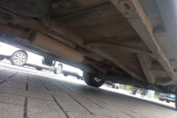 Used Geely Auto Vision X6 2016 1.3T CVT Flagship Model Chassis Rear Right