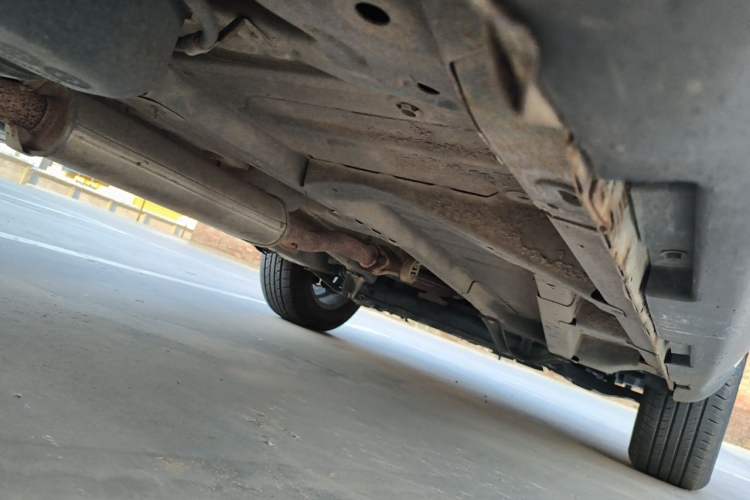 Used Geely Auto Vision X6 2016 1.3T CVT Flagship Model Chassis Rear Right