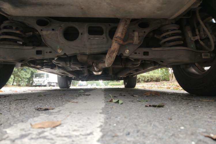 Used Geely Auto Vision X6 2016 1.3T CVT Flagship Model Chassis Rear