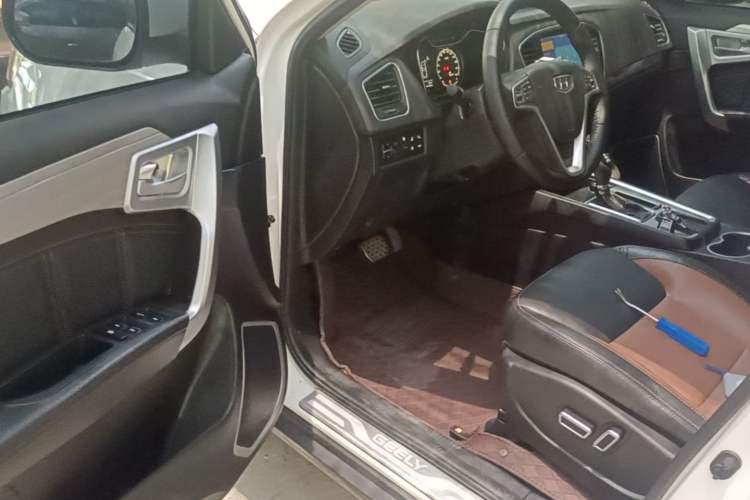 Used Geely Auto Vision X6 2016 1.3T CVT Flagship Model Driver Seat