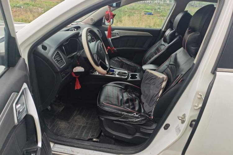 Used Geely Auto Vision X6 2016 1.3T CVT Luxury Model Driver Seat