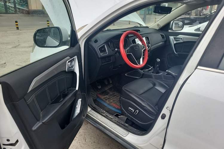 Used Geely Auto Vision X6 2016 1.8L Manual Luxury Model Driver Seat