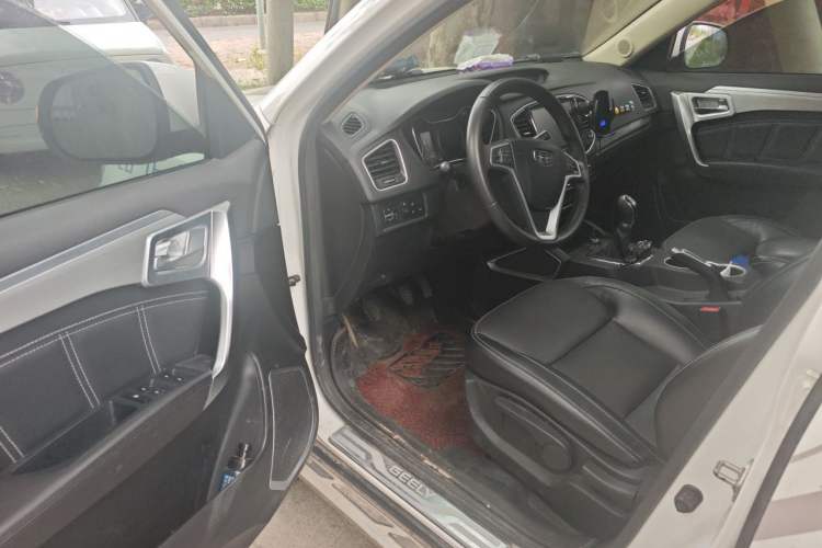 Used Geely Auto Vision X6 2016 1.8L Manual Luxury Model Driver Seat