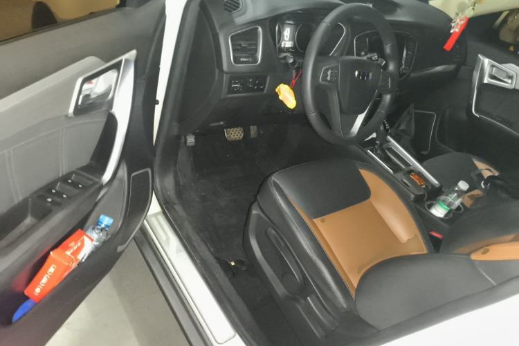 Used Geely Auto Vision X6 2016 1.3T CVT Luxury Model Driver Seat