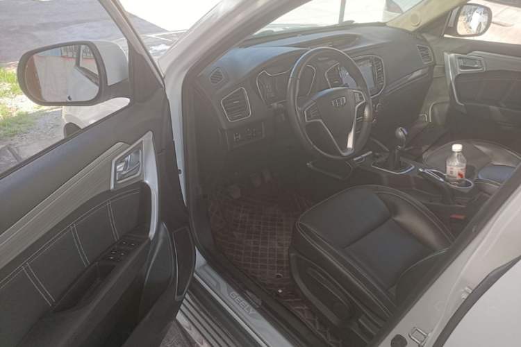 Used Geely Auto Vision X6 2016 1.8L Manual Luxury Model Driver Seat