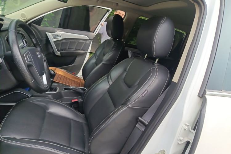 Used Geely Auto Vision X6 2016 1.8L Manual Luxury Model Driver Seat