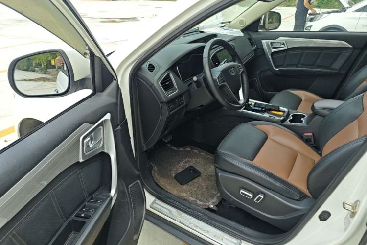 Used Geely Auto Vision X6 2016 1.3T CVT Flagship Model Driver Seat