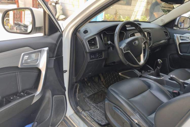 Used Geely Auto Vision X6 2016 1.8L Manual Luxury Model Driver Seat