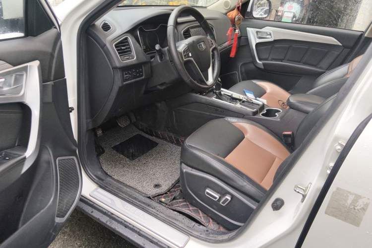 Used Geely Auto Vision X6 2016 1.3T CVT Flagship Model Driver Seat