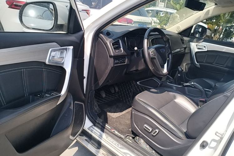 Used Geely Auto Vision X6 2016 1.8L Manual Luxury Model Driver Seat