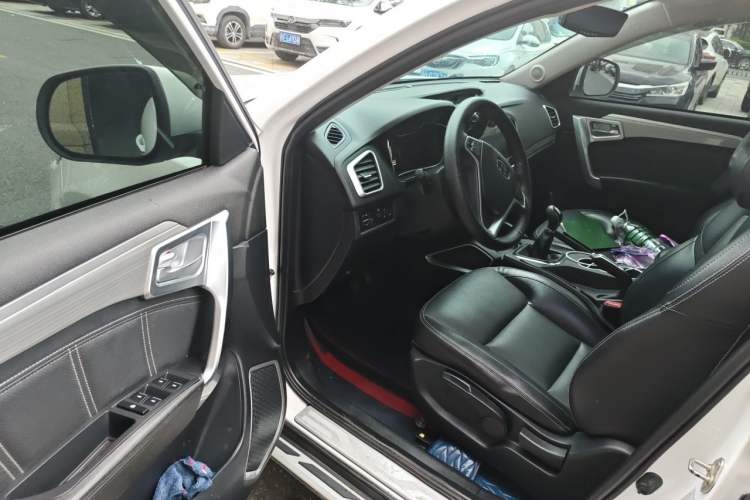Used Geely Auto Vision X6 2016 1.8L Manual Luxury Model Driver Seat