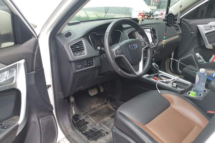 Used Geely Auto Vision X6 2016 1.3T CVT Flagship Model Driver Seat