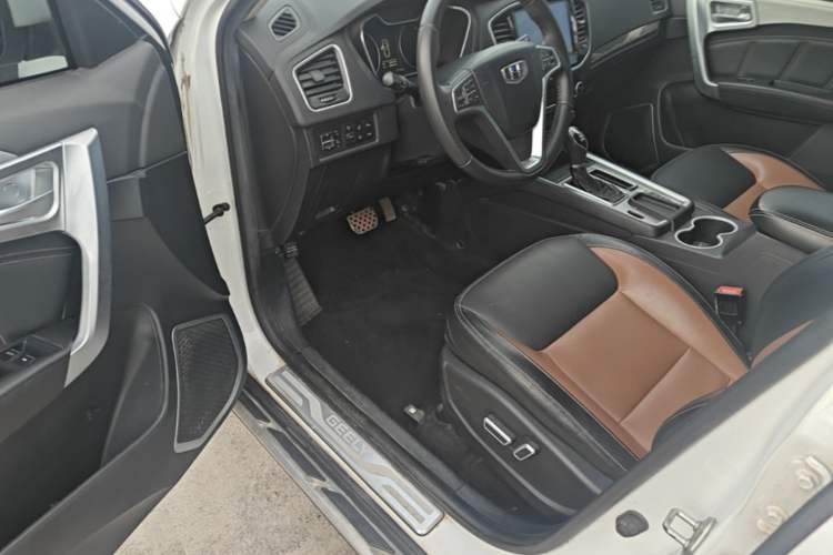 Used Geely Auto Vision X6 2016 1.3T CVT Flagship Model Driver Seat