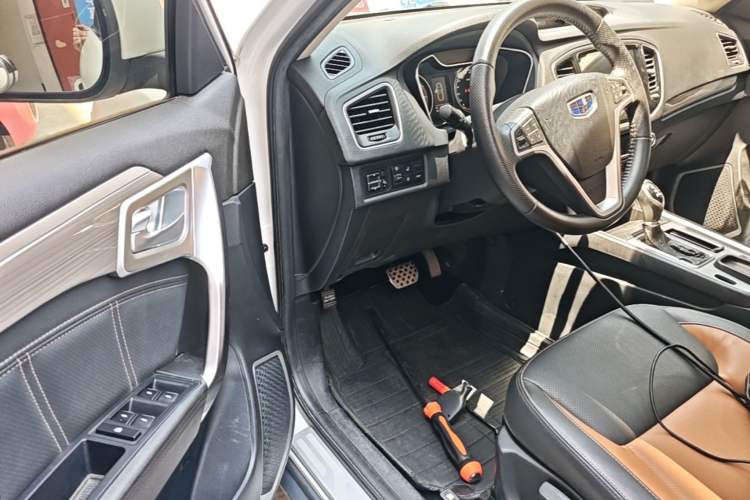 Used Geely Auto Vision X6 2016 1.3T CVT Luxury Model Driver Seat