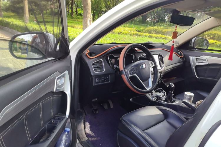 Used Geely Auto Vision X6 2016 1.8L Manual Luxury Model Driver Seat