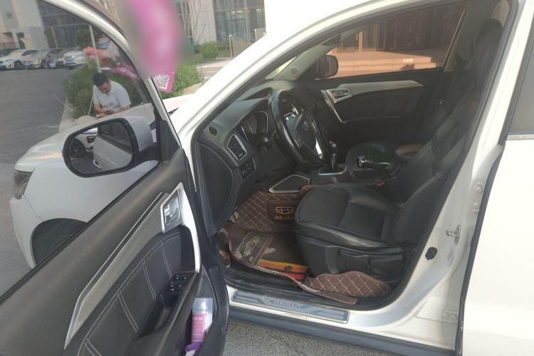 Used Geely Auto Vision X6 2016 1.8L Manual Luxury Model Driver Seat