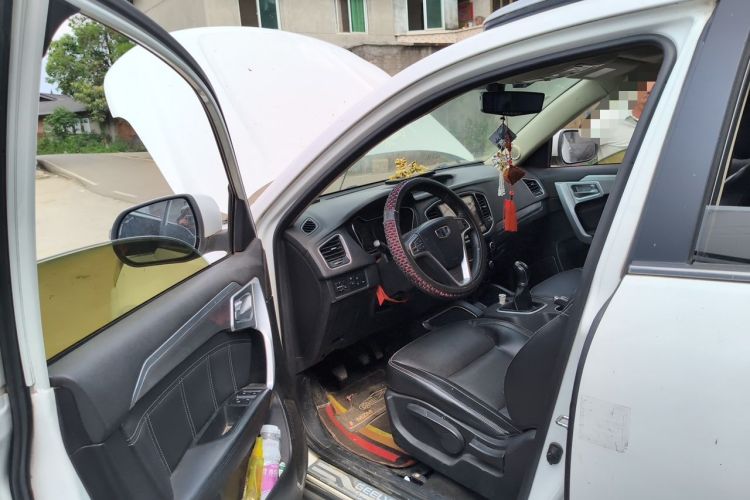 Used Geely Auto Vision X6 2016 1.8L Manual Luxury Model Driver Seat