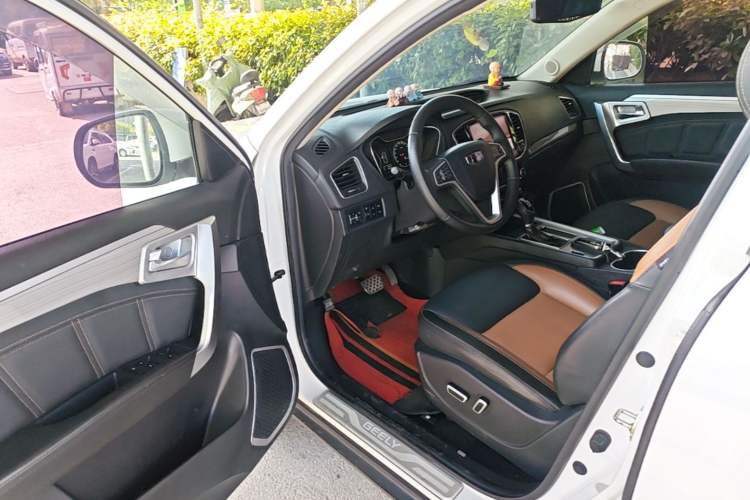 Used Geely Auto Vision X6 2016 1.3T CVT Flagship Model Driver Seat