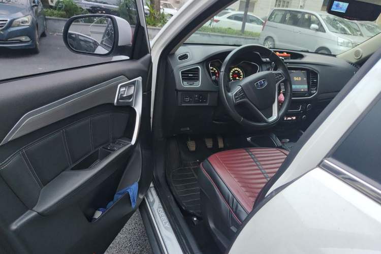 Used Geely Auto Vision X6 2016 1.8L Manual Luxury Model Driver Seat