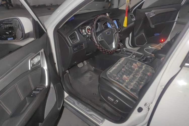 Used Geely Auto Vision X6 2016 1.3T CVT Flagship Model Driver Seat