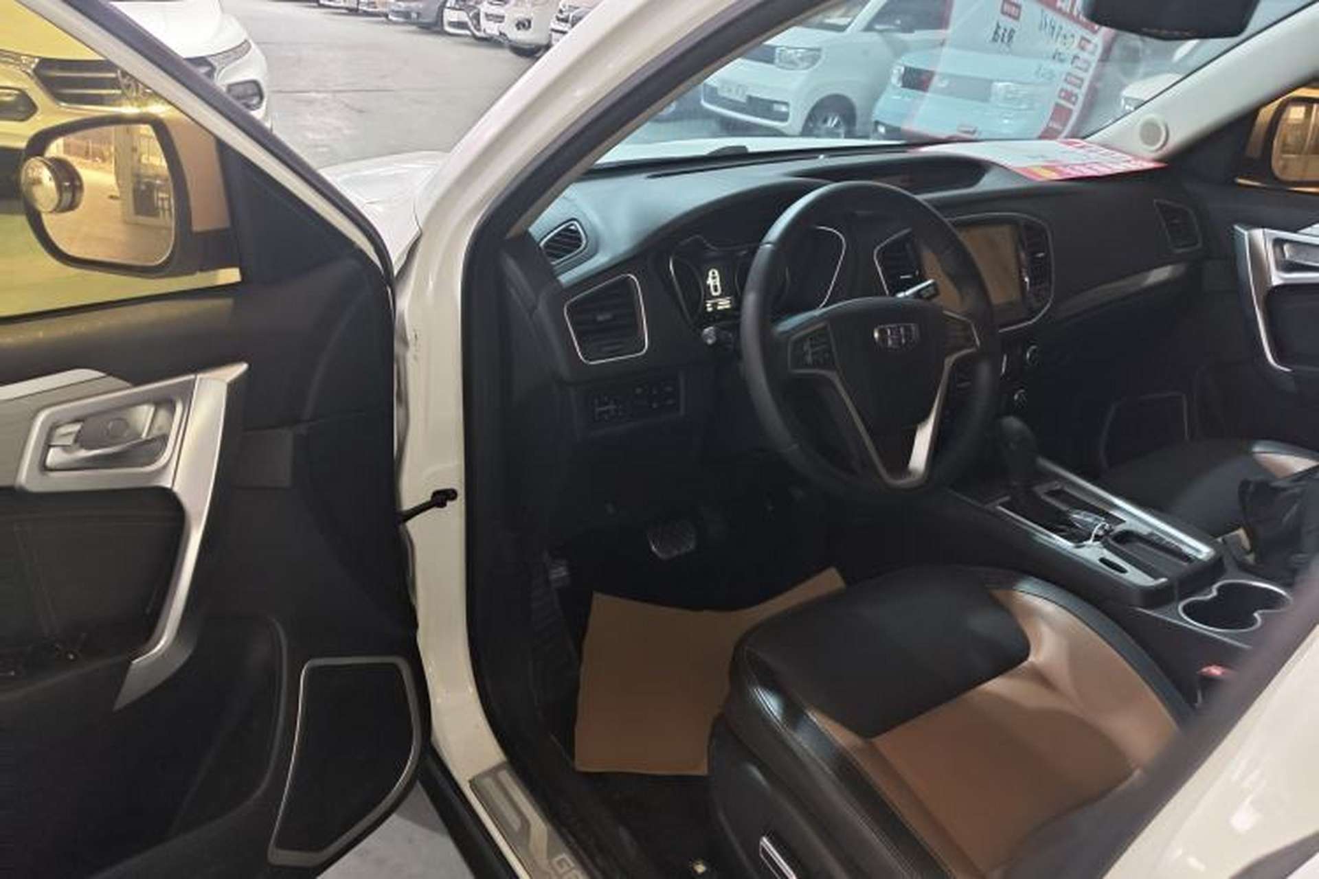 Used Geely Auto Vision X6 2016 1.3T CVT Flagship Model Driver Seat