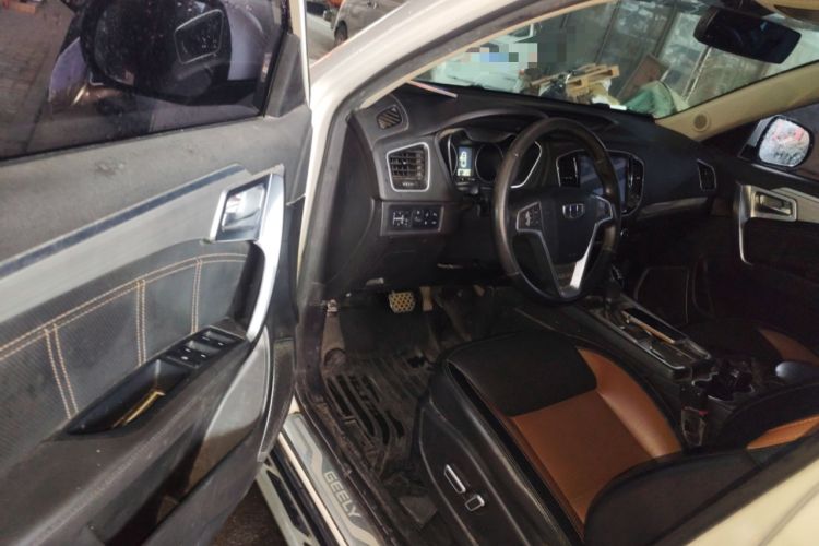 Used Geely Auto Vision X6 2016 1.3T CVT Flagship Model
