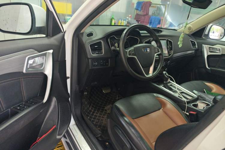 Used Geely Auto Vision X6 2016 1.3T CVT Luxury Model Driver Seat