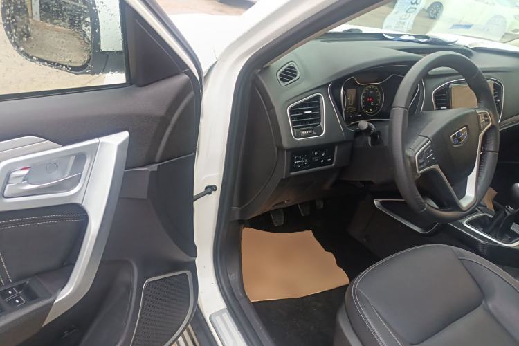 Used Geely Auto Vision X6 2016 1.8L Manual Luxury Model Driver Seat