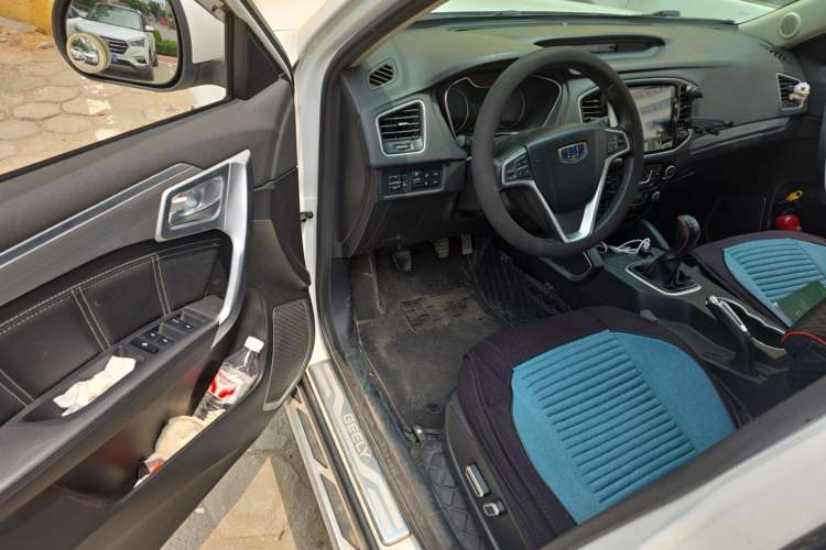 Used Geely Auto Vision X6 2016 1.8L Manual Luxury Model Driver Seat