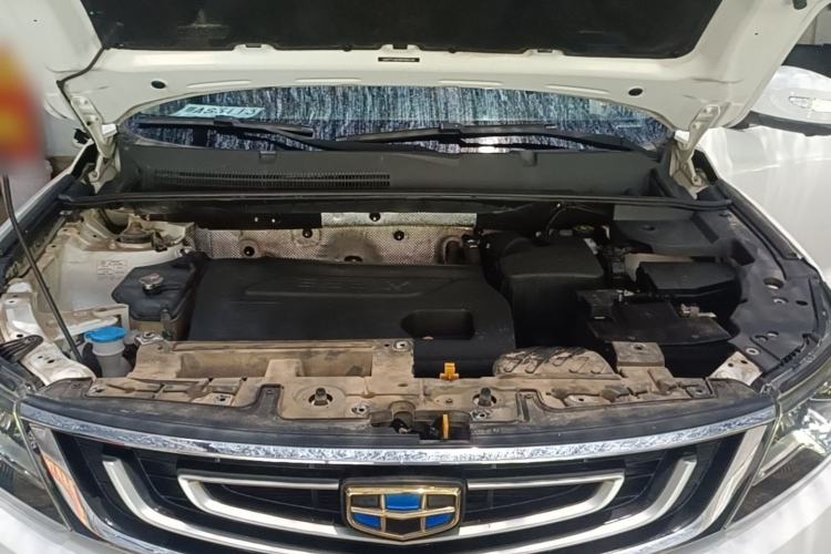 Used Geely Auto Vision X6 2016 1.3T CVT Flagship Model Engine Bay