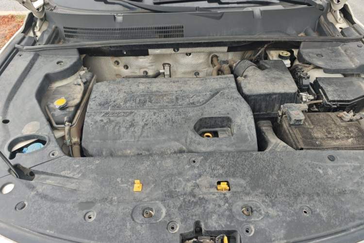 Used Geely Auto Vision X6 2016 1.3T CVT Luxury Model Engine Bay