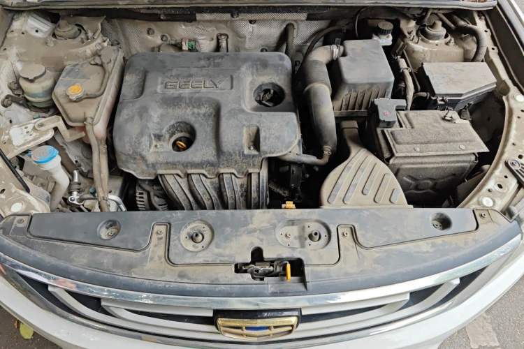 Used Geely Auto Vision X6 2016 1.8L Manual Luxury Model Engine Bay