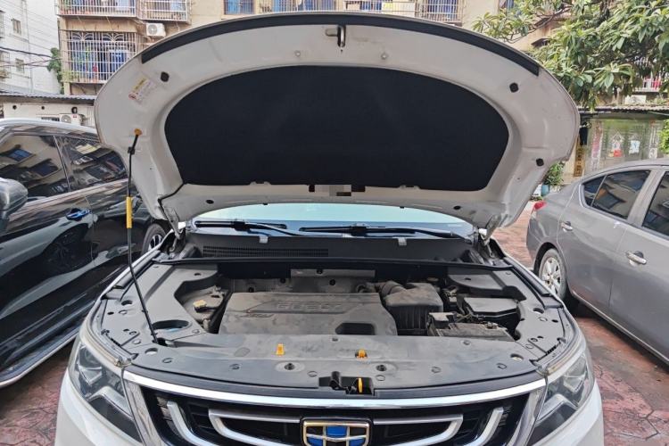 Used Geely Auto Vision X6 2016 1.3T CVT Flagship Model Engine Bay