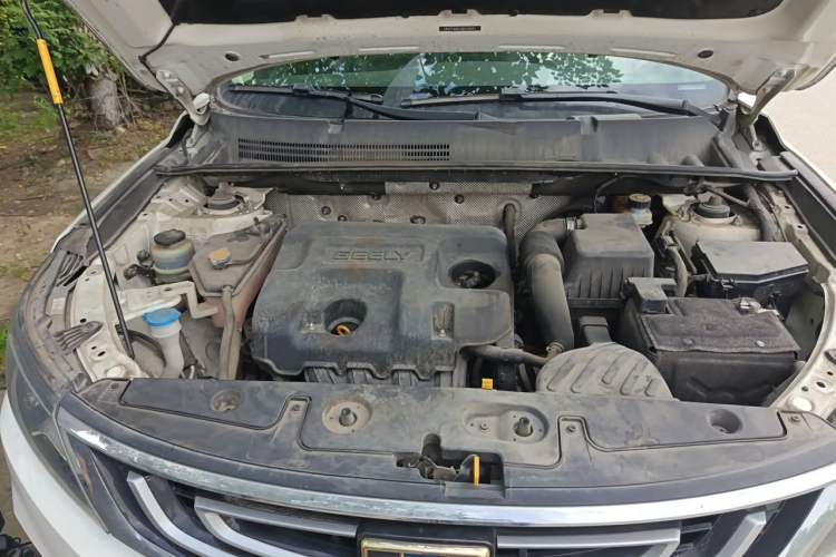 Used Geely Auto Vision X6 2016 1.8L Manual Luxury Model Engine Bay