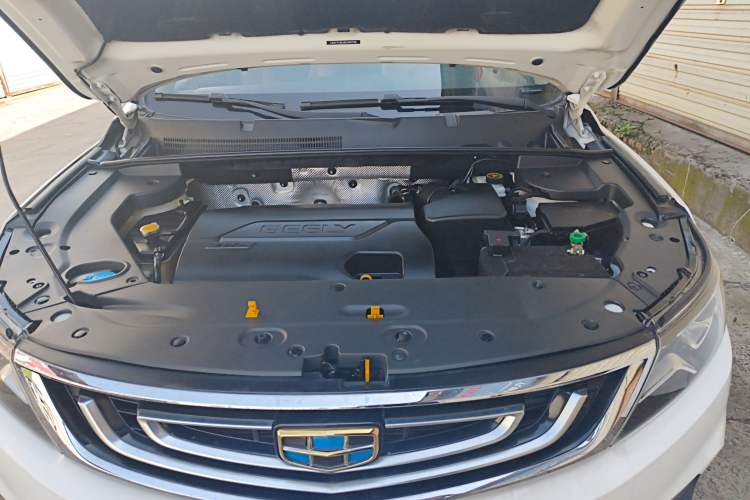 Used Geely Auto Vision X6 2016 1.3T CVT Luxury Model Engine Bay