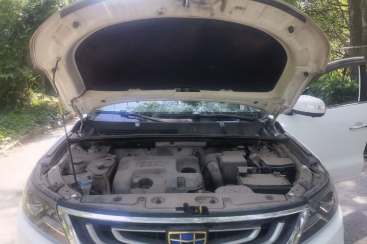 Used Geely Auto Vision X6 2016 1.8L Manual Luxury Model Engine Bay
