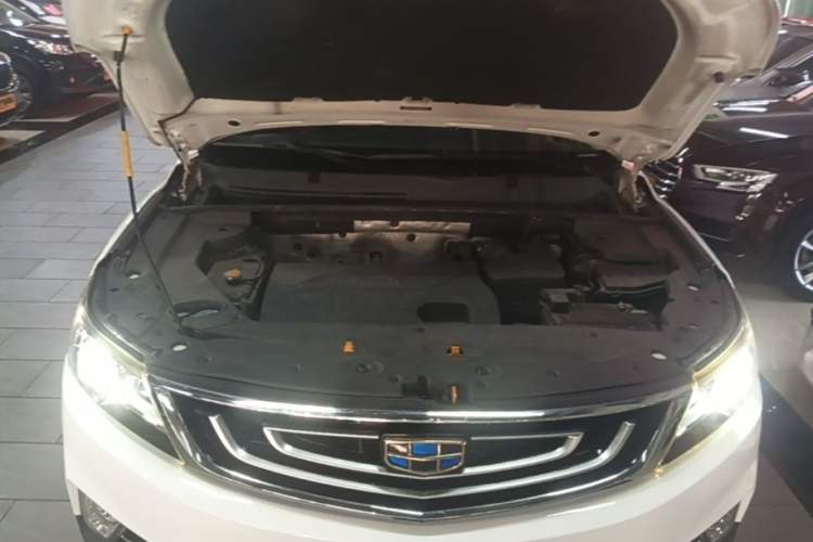 Used Geely Auto Vision X6 2016 1.3T CVT Luxury Model Engine Bay