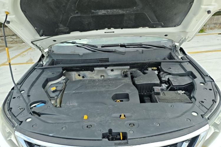 Used Geely Auto Vision X6 2016 1.3T CVT Flagship Model Engine Bay
