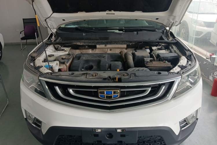 Used Geely Auto Vision X6 2016 1.8L Manual Luxury Model Engine Bay