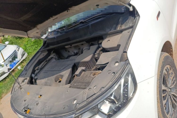 Used Geely Auto Vision X6 2016 1.3T CVT Luxury Model Engine Bay Left